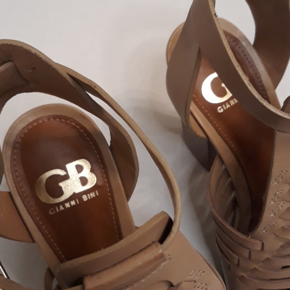 Gianni Bini/ Tan/Woven Leather/Chunky Heel/Sandals - Picture 5 of 12
